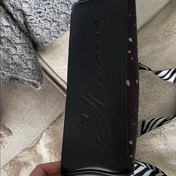 Vintage Havana Zebra Strap Black and White Bag - Picture 6 of 6